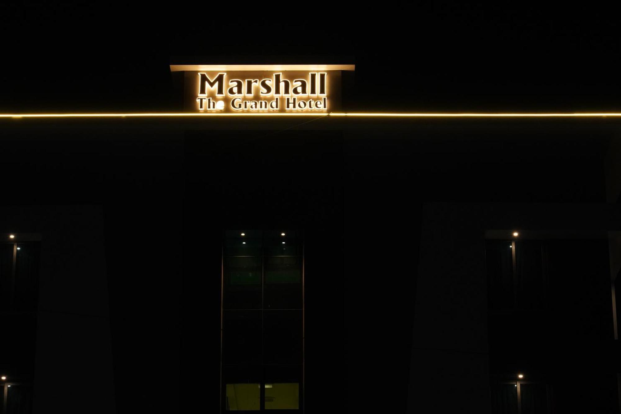 Marshall The Grand Hotel アーメダバード エクステリア 写真